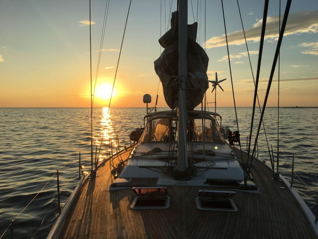 Aello Yachting with sunset tour. Private luxury sailing tours and excursions in Koh Samui, Thailand.